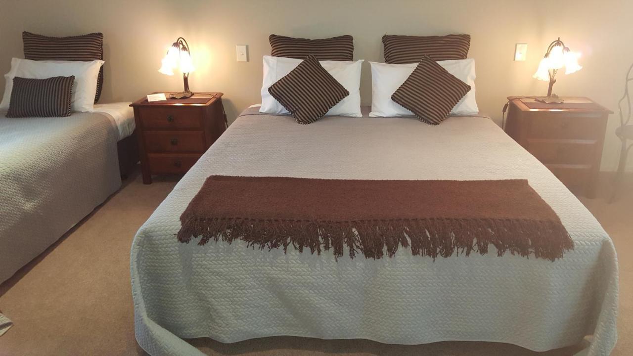 Rive Gauche B&B Lodge Taupo Exterior photo