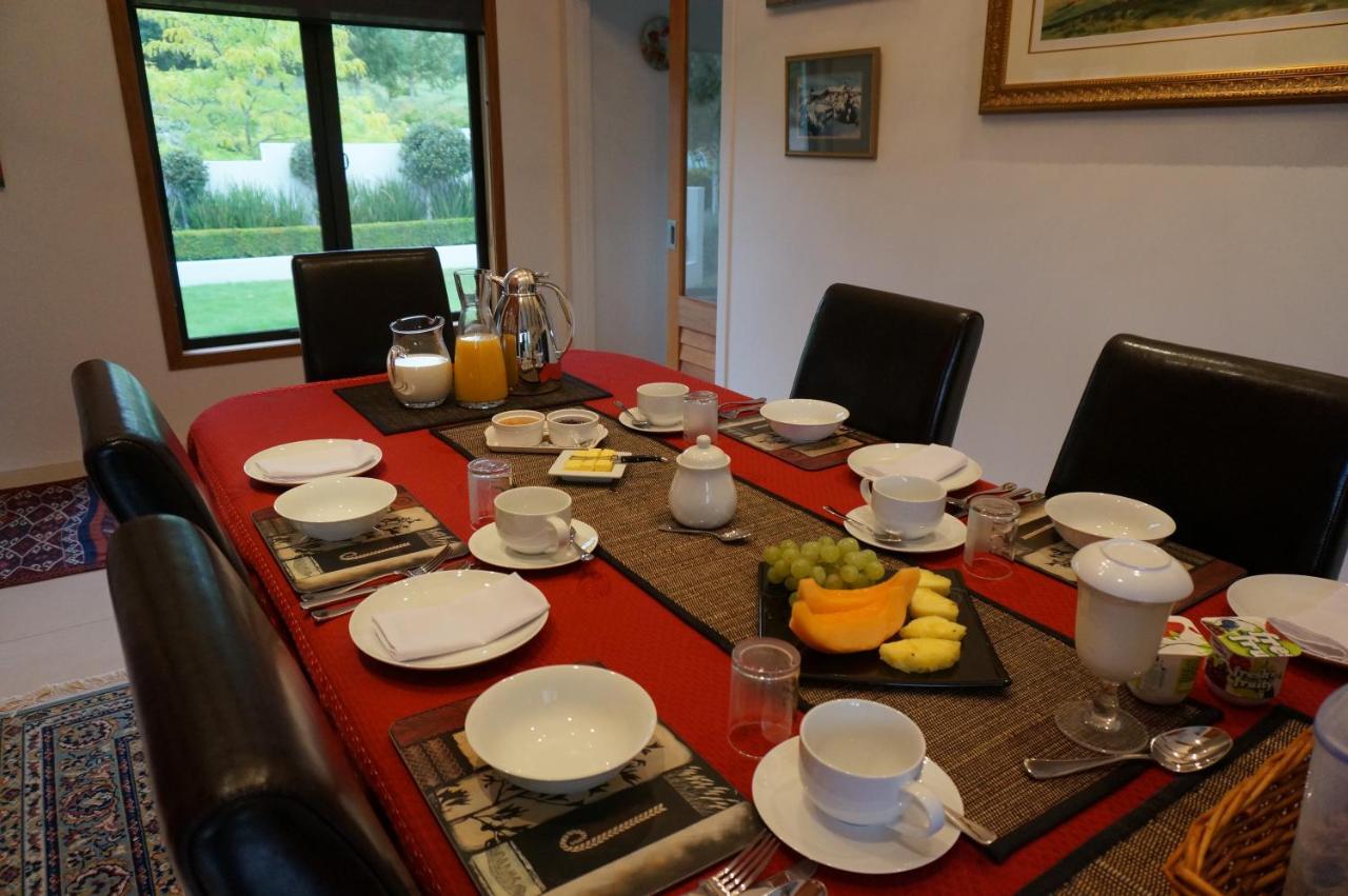 Rive Gauche B&B Lodge Taupo Exterior photo